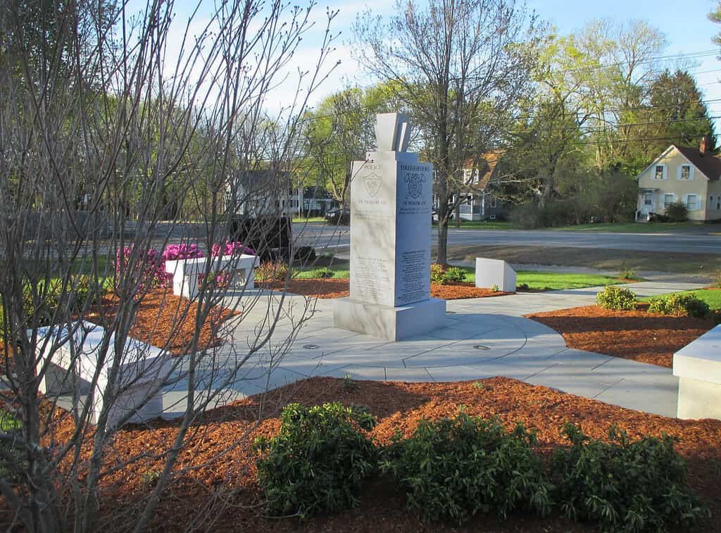 Billerica Public Safety Memorial IMG_0751