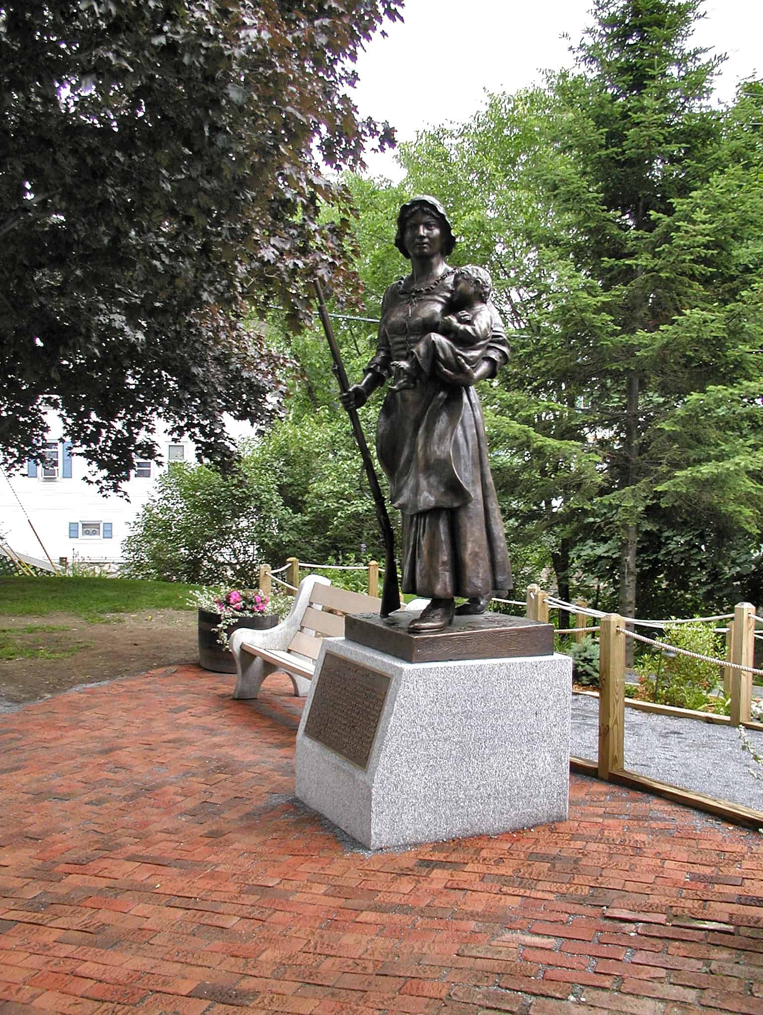 Molly Stark Statue