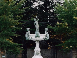 Aphroditefountain1 – Copy